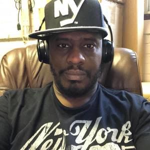 Meet your Posher, Corey